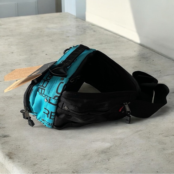 The North Face x Supreme Tech Waistbag Fannypack Teal Black - Picture 2 of 4